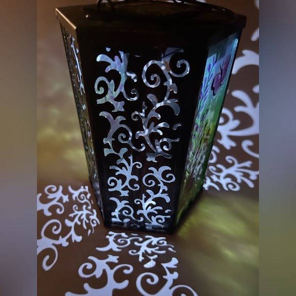 Whimsical Glass & Bronzed Metal Solar Lantern w/ Butterflies 🦋 - Picture 6 of 14